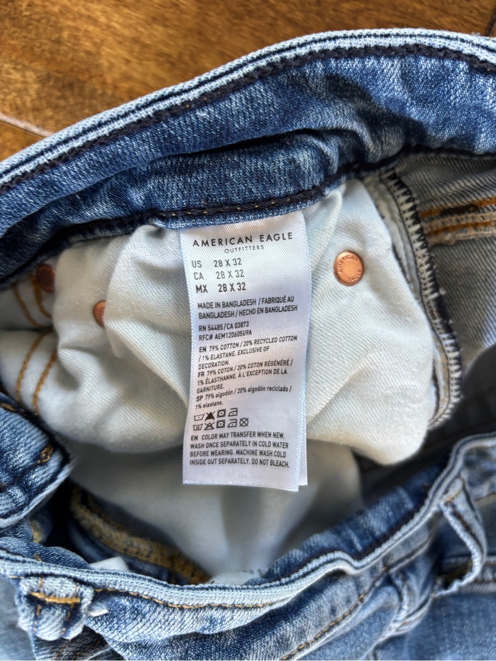 American Eagle Outfitters Airflex Light Blue bootcut jeans 28/32 - Picture 4 of 5